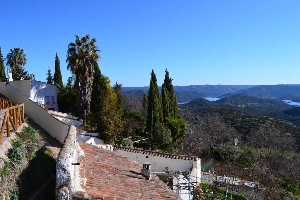 Casa Rural San Miguel Zufre Екстериор снимка